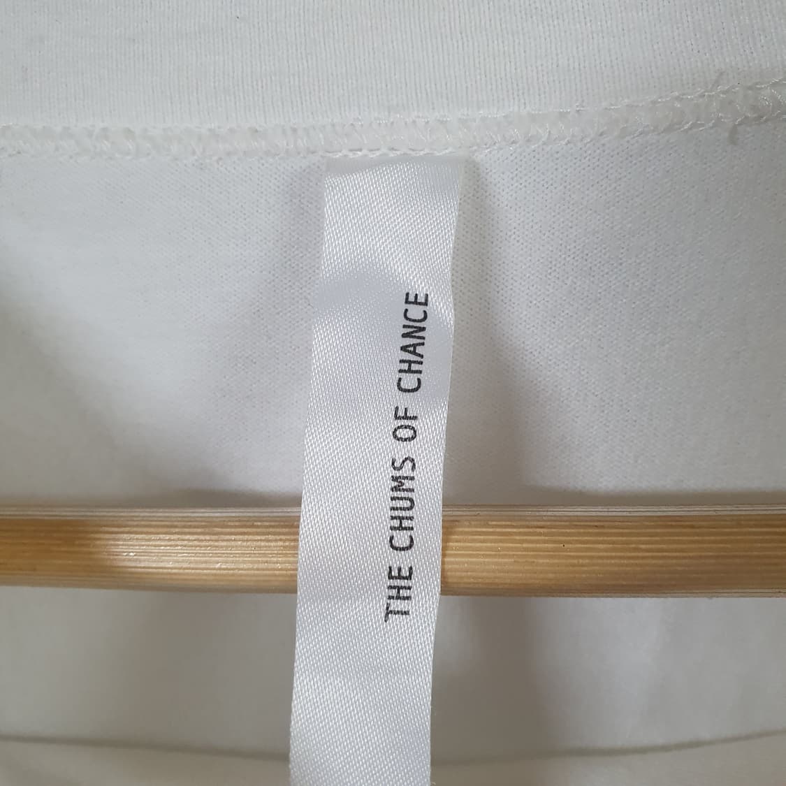 디가웰 X Chums of Chance 모크넥 롱슬리브 상품이미지2