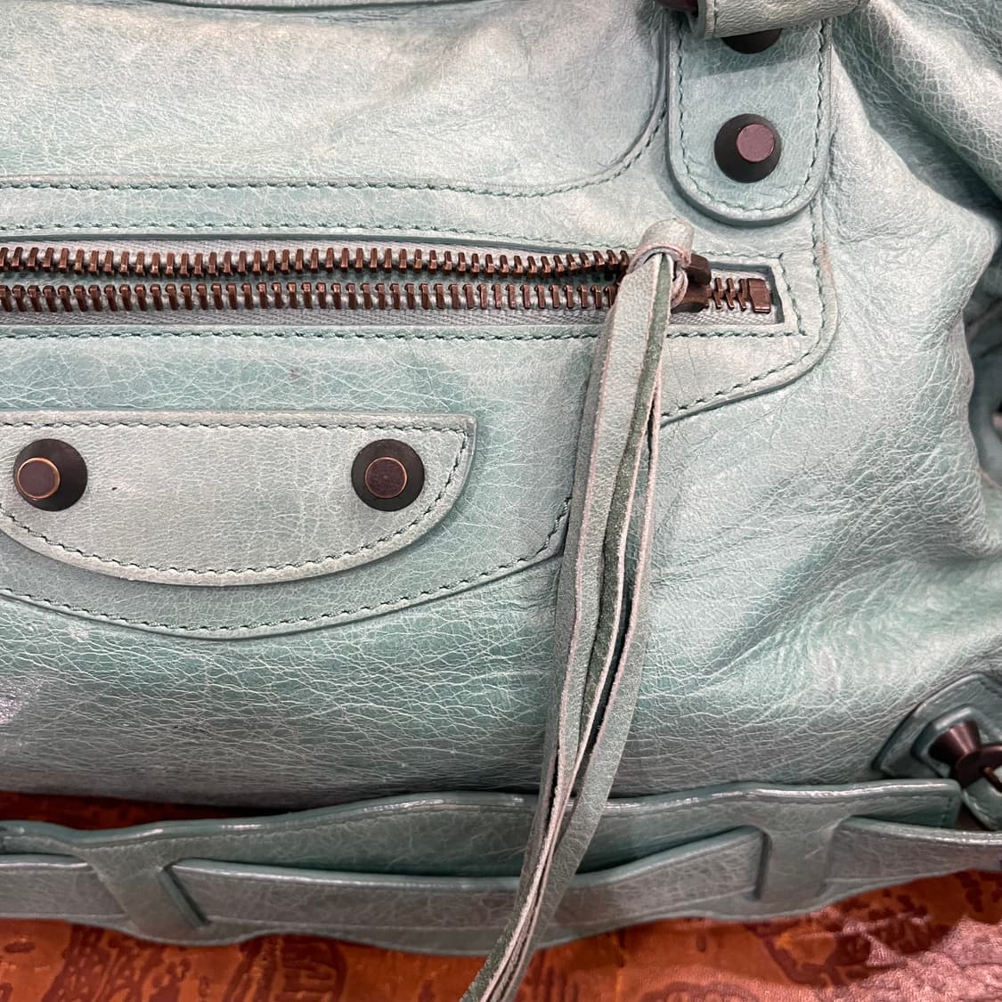 발렌시아가 모터백 상품이미지2