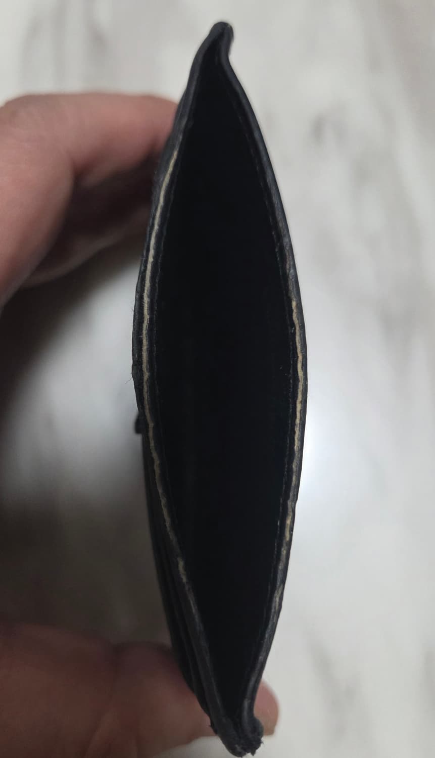 생로랑 모노그램 크로커다일 카드홀더 상품이미지5