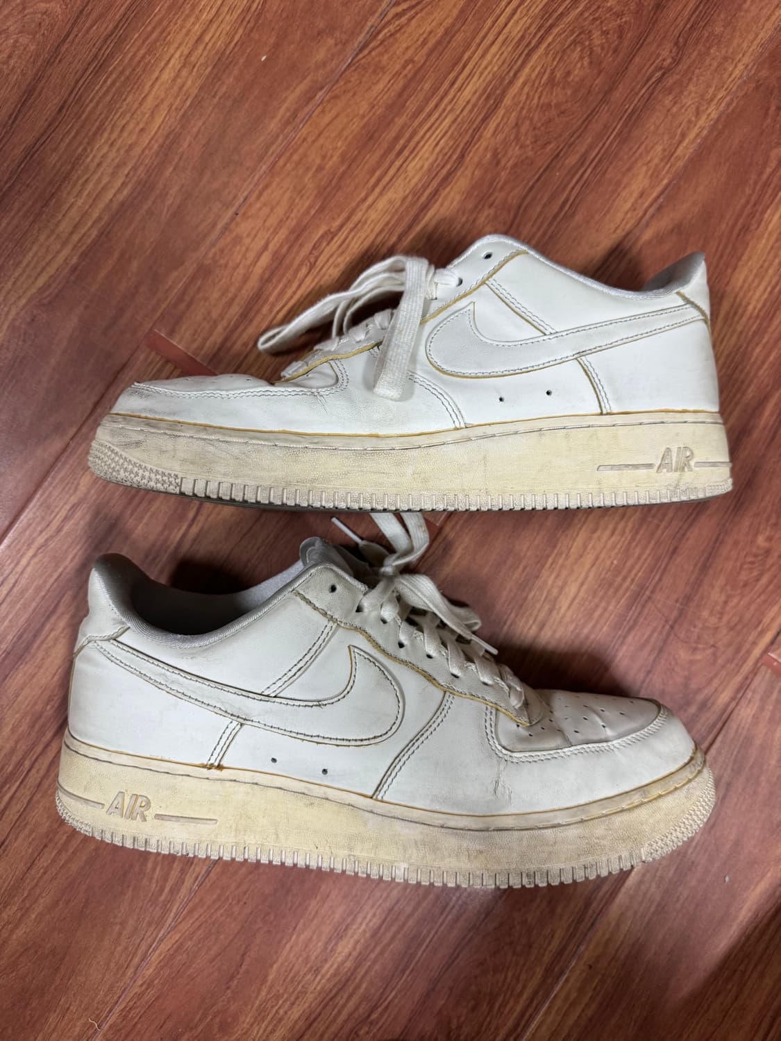 나이키 에어포스 timeless 275 판매합니다. 상품이미지2