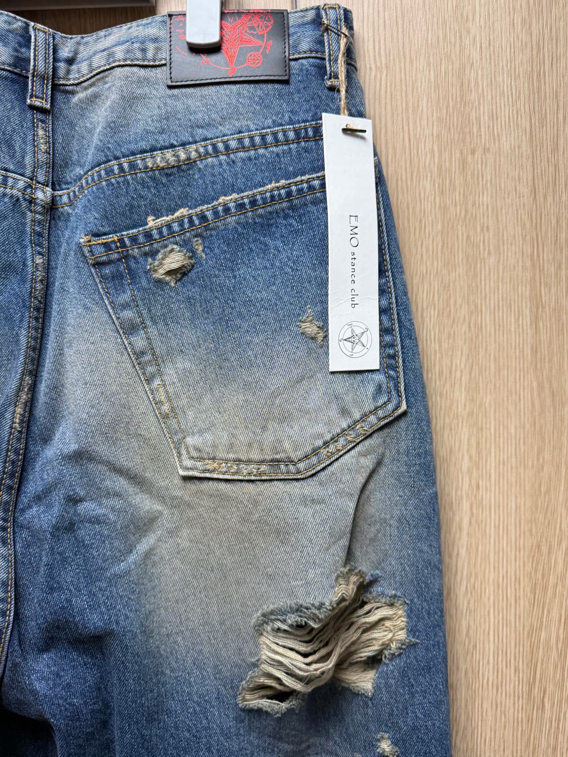 애모스탠스클럽 Destroyed baggy wide leg jeans 상품이미지7