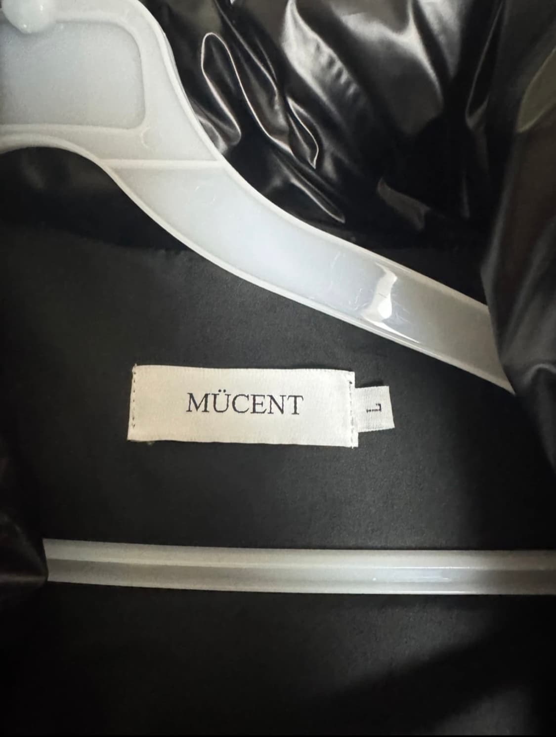 무센트 유광패딩 상품이미지5