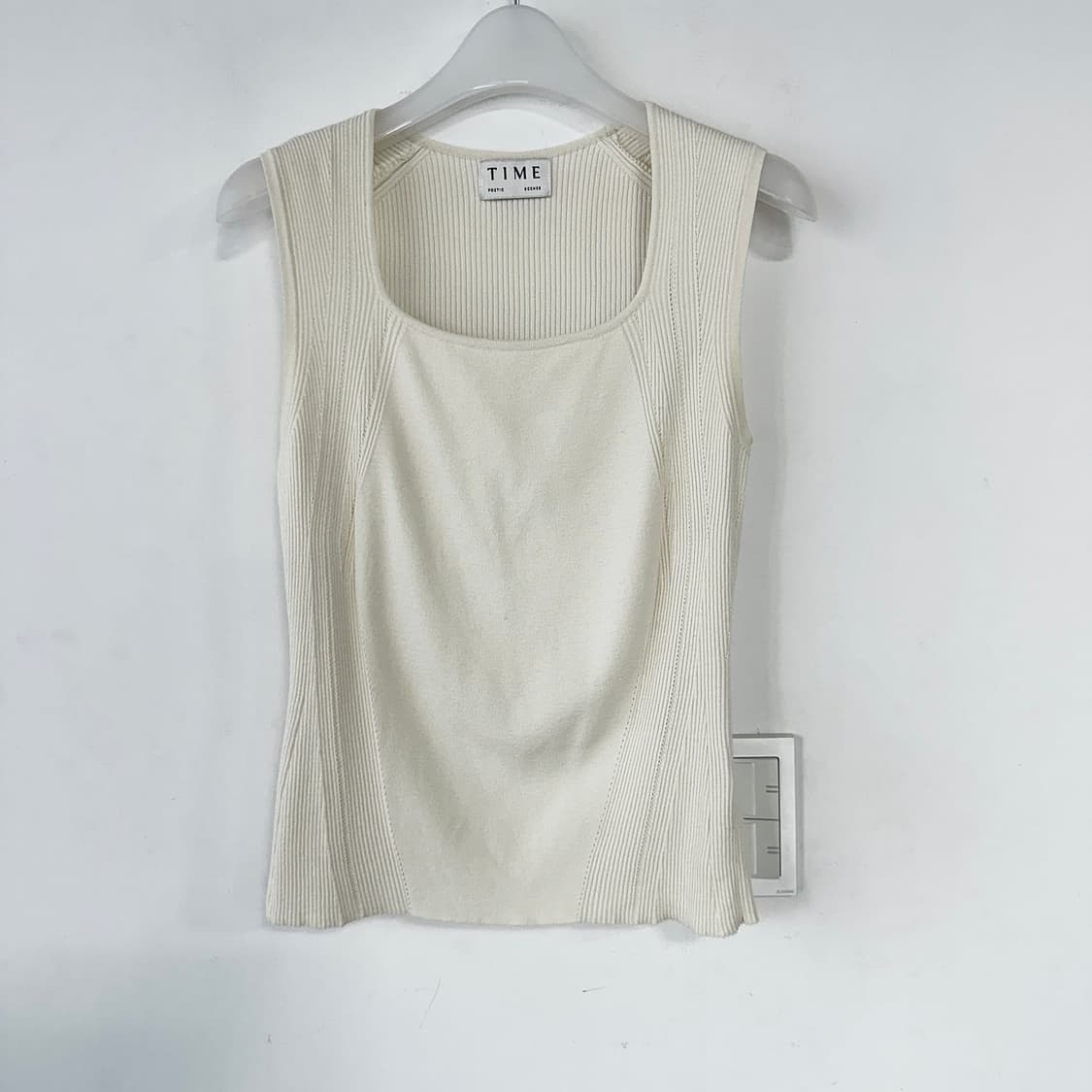 타임 슬리브리스 니트 탑 상품이미지1