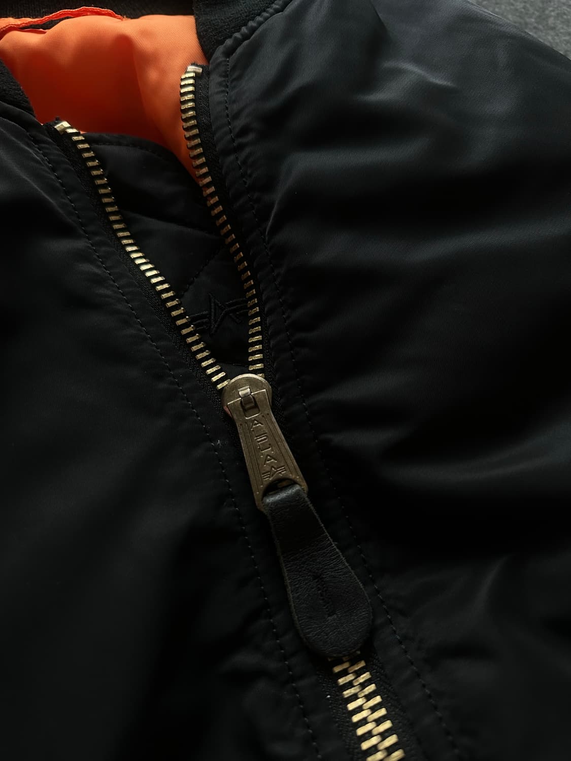 알파인더스트리 ma-1 마원 항공점퍼 블랙 상품이미지6