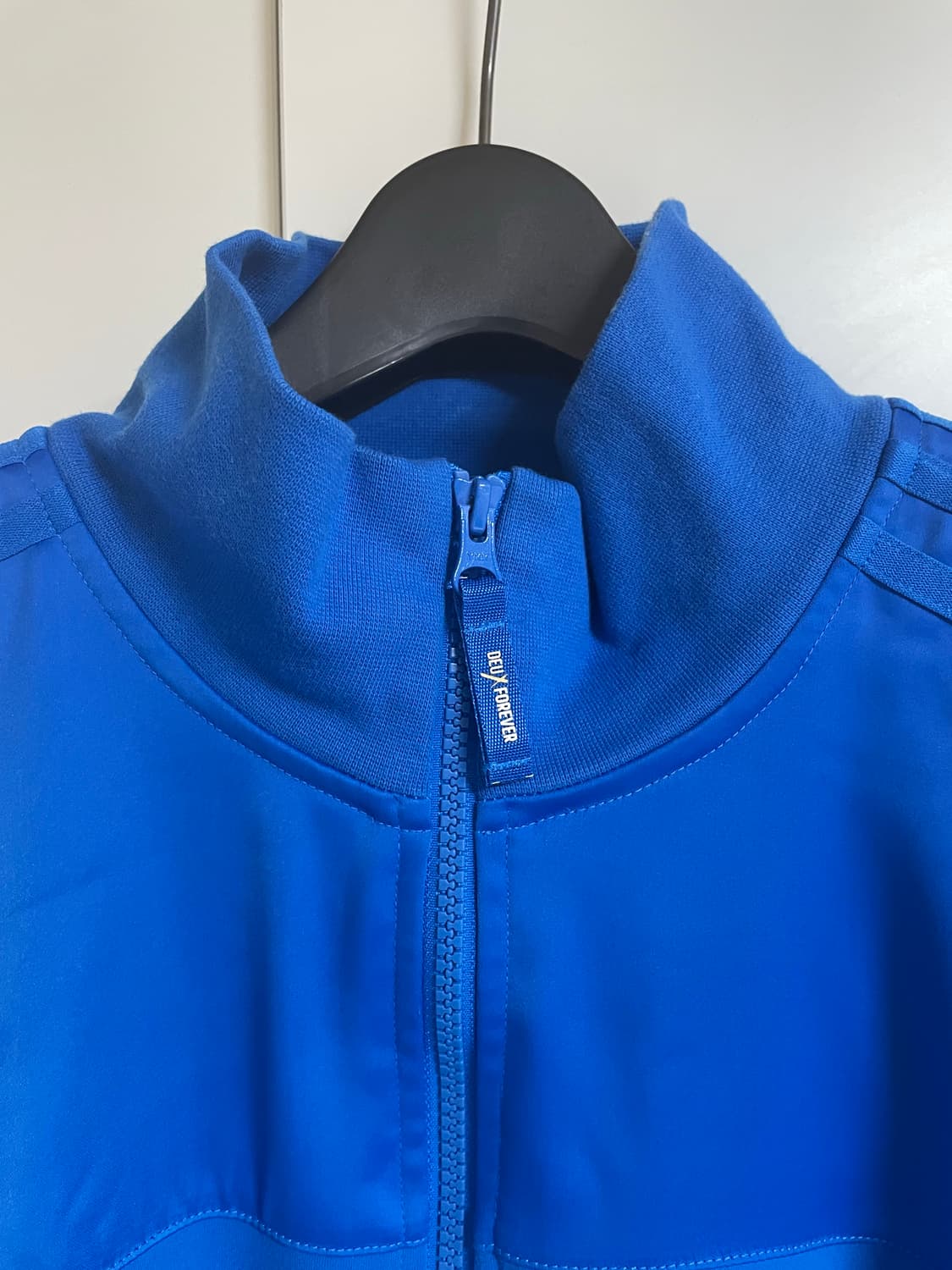 아디다스 듀스 콜라보 트랙탑 져지 상품이미지2