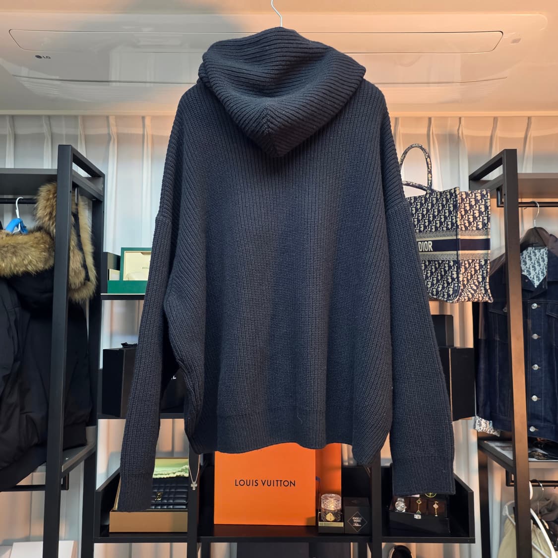 {클로젯}[XL]셀린느 체인로고 리브드 니트 후드티 상품이미지2