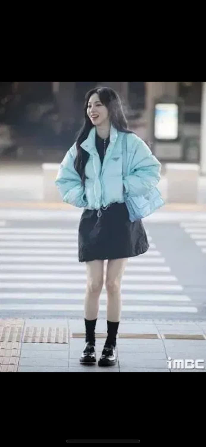 [새상품🪽시즌오프🪽카리나착용] 프라다 리나일론 크롭 구스 패딩🤍 상품이미지2