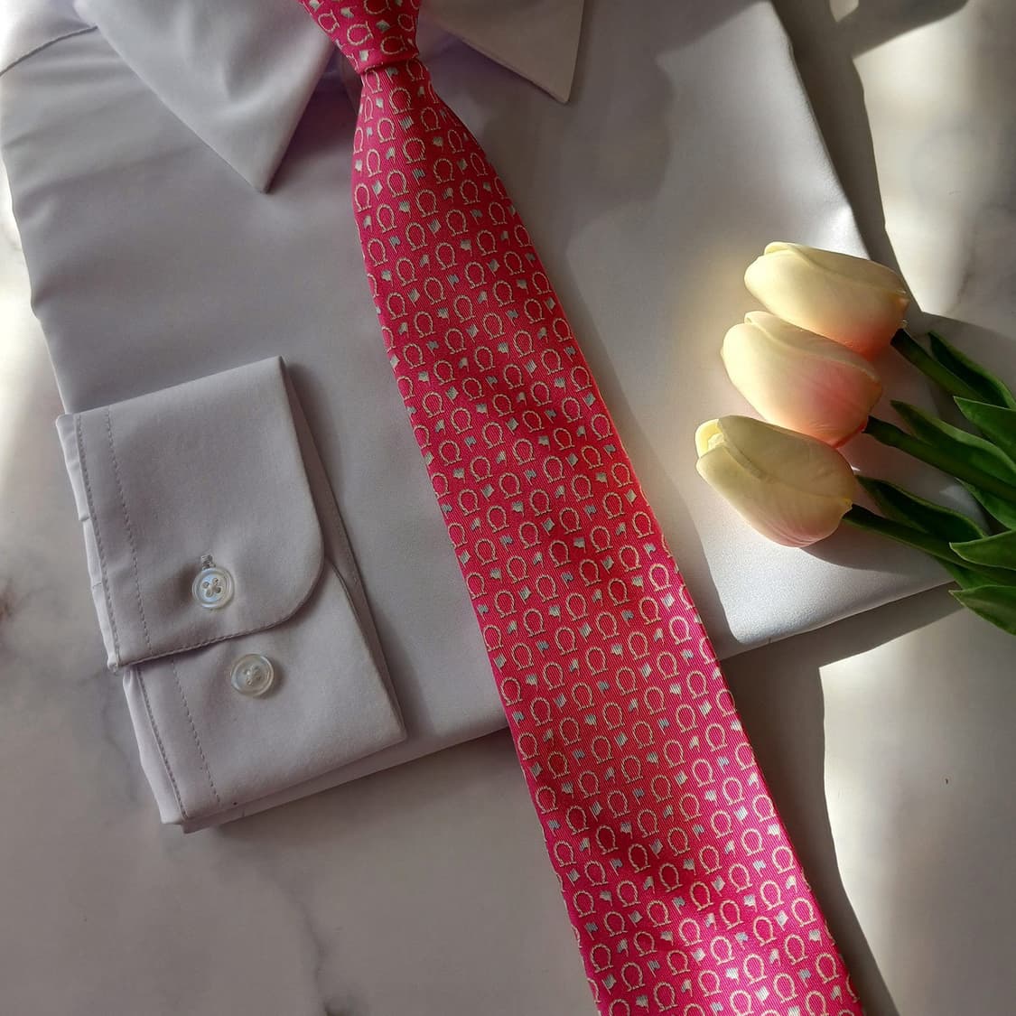 페라가모 실크 핑크 간치니&깃발 넥타이 8.7cm A~B등급 A18832 상품이미지4