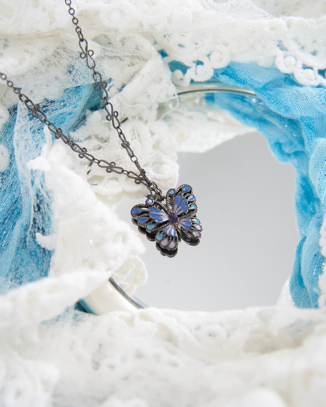 Anna sui 블루 에메랄드 버터플라이 목걸이 상품이미지1