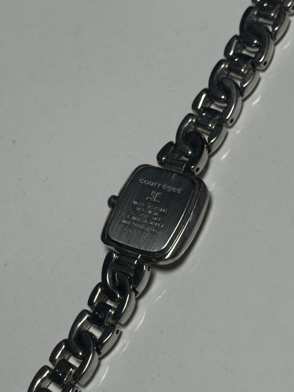 꾸레쥬 시계 상품이미지6