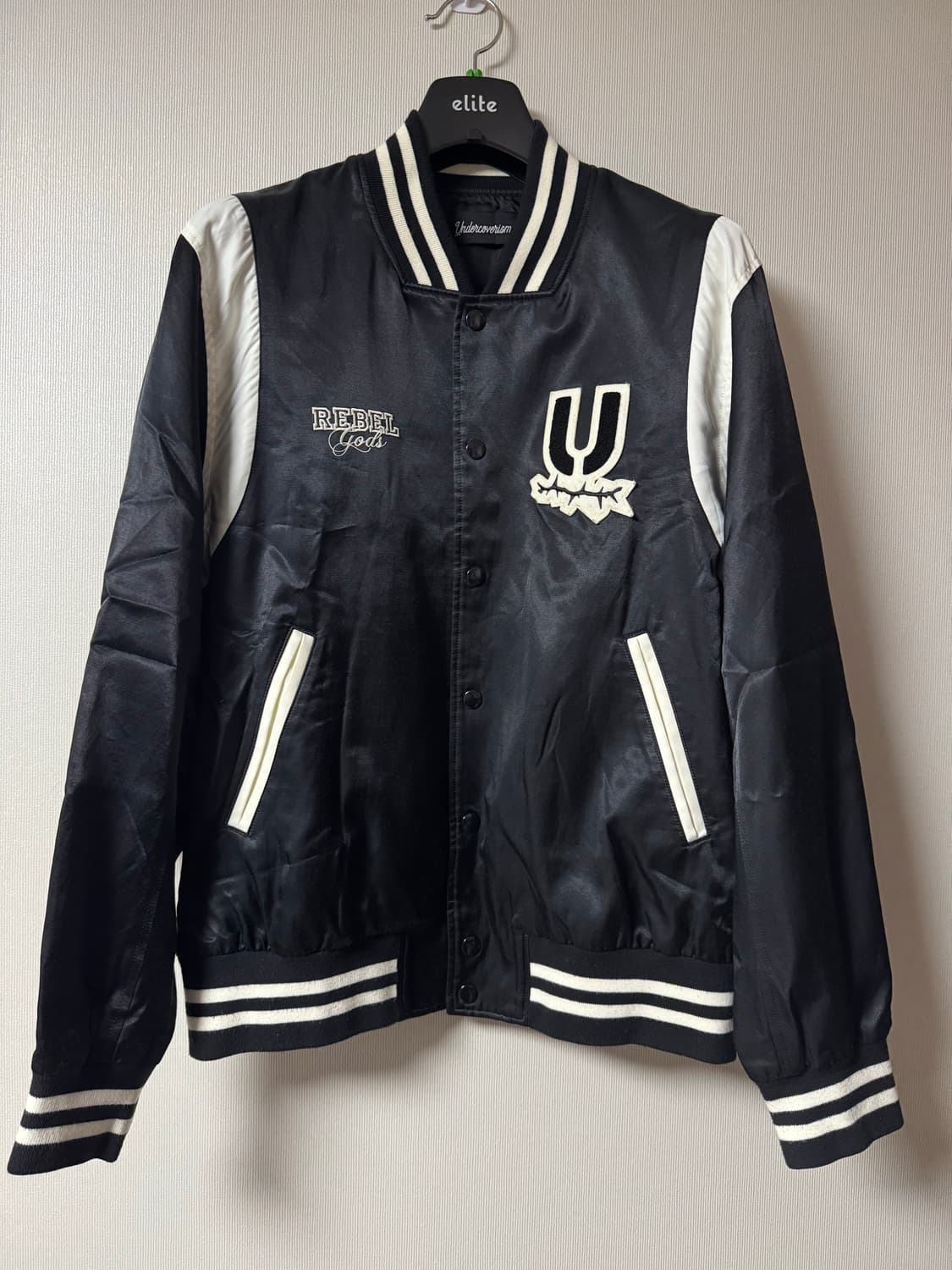 언더커버리즘 22ss 바시티 자켓 상품이미지1