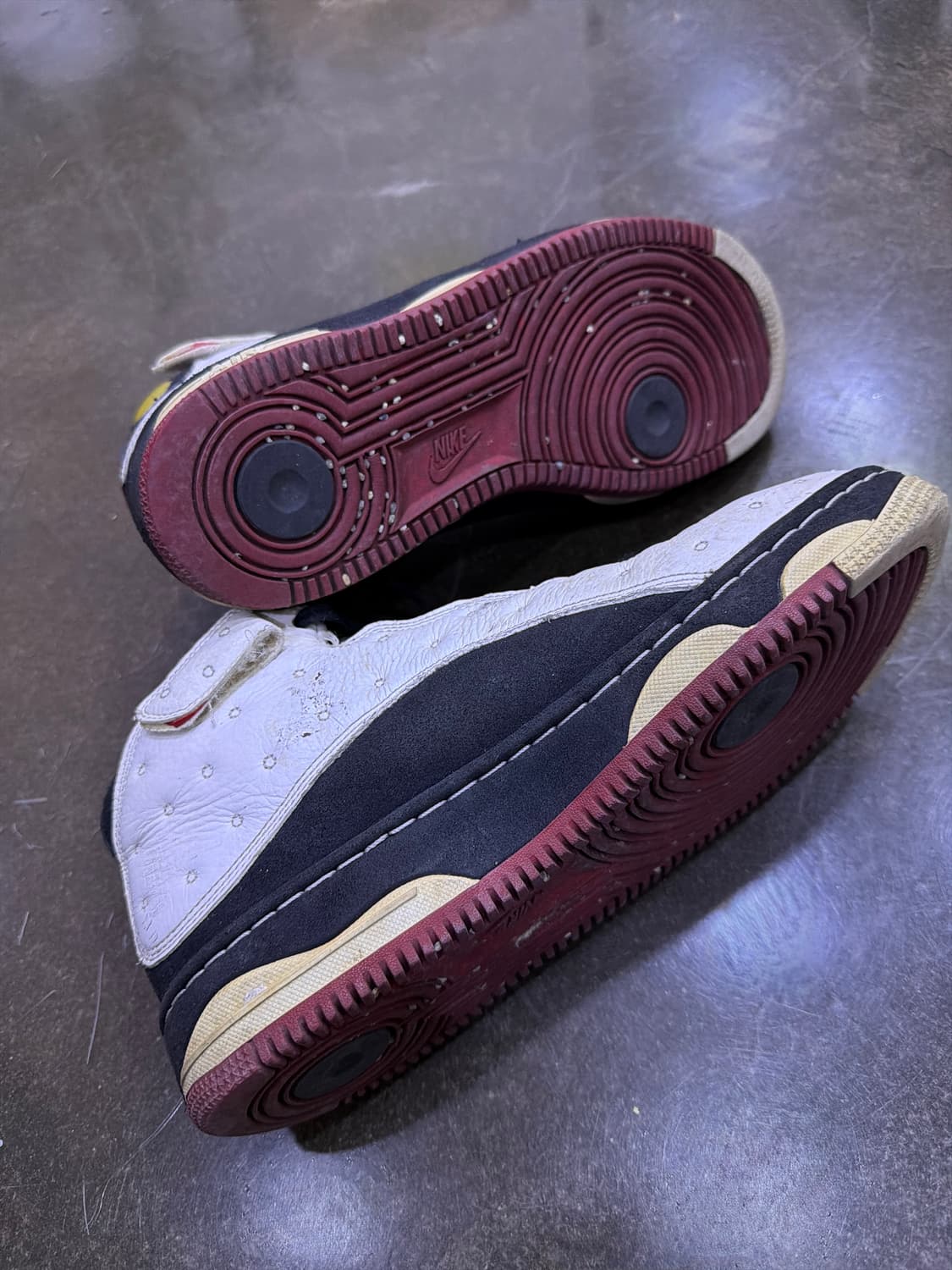 나이키 에어조던 13 퓨전 바시티 레드 에어포스 1 스니커즈 275 상품이미지8