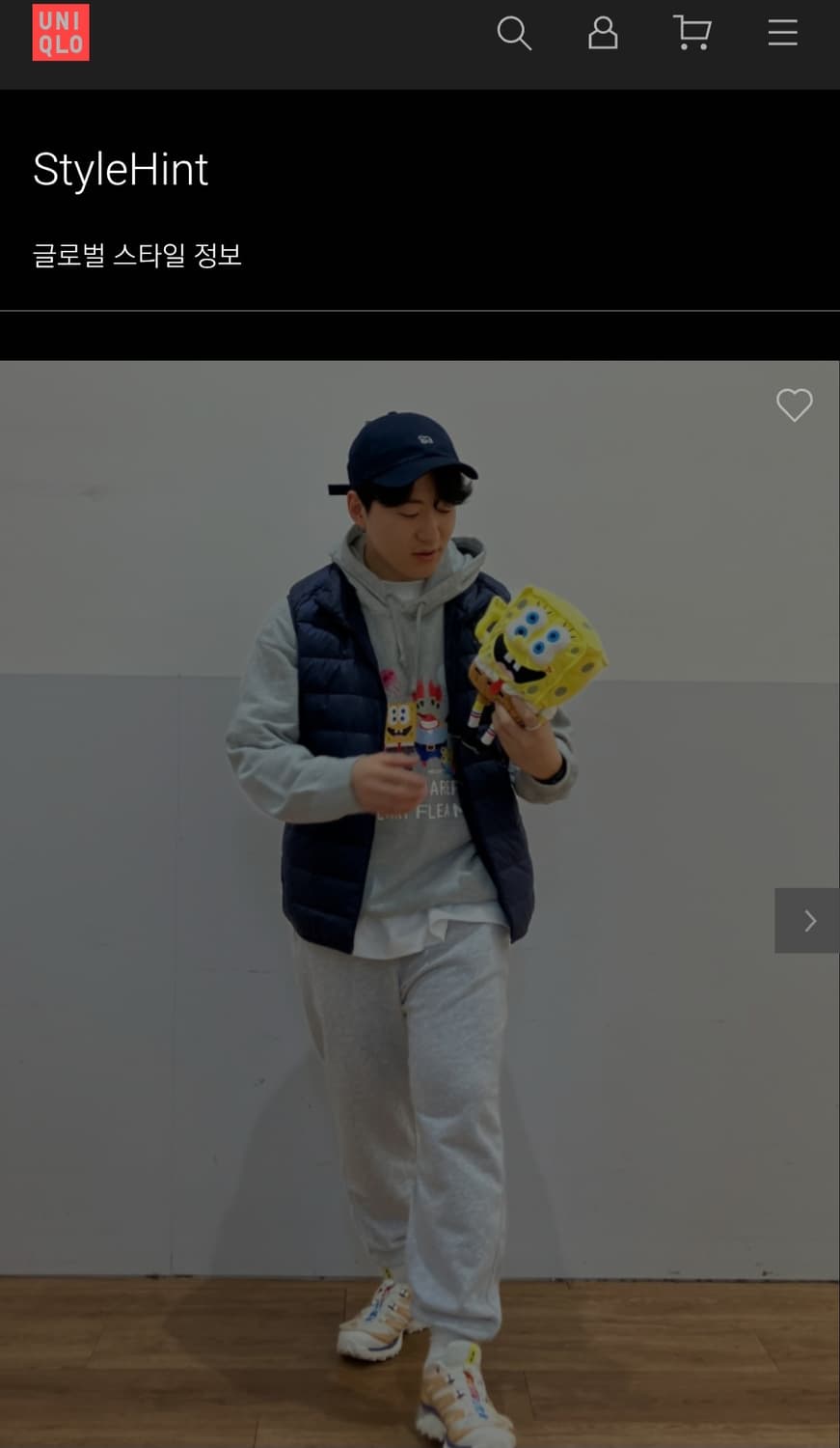 유니클로 남성  초 경량 패딩 조끼 L 상품이미지8