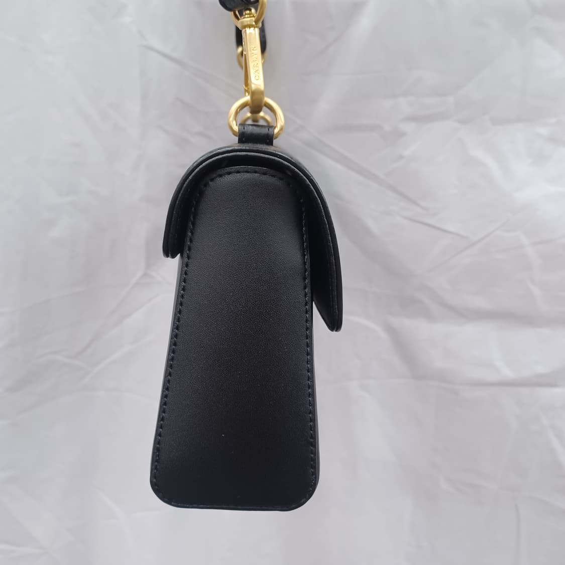 칼린 블랙 가죽 숄더백 상품이미지4