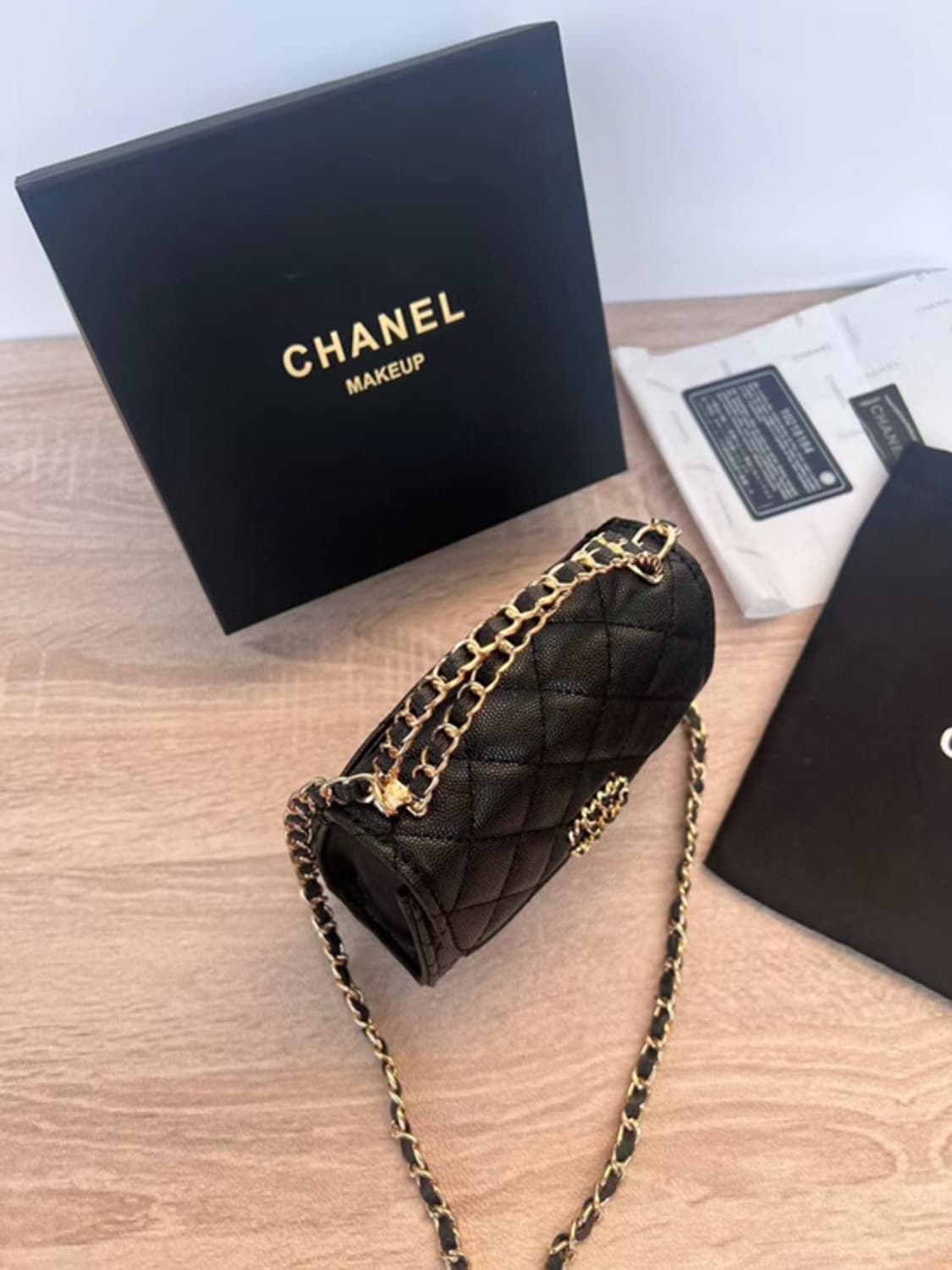 샤넬 뷰티 캐비어 체인 핸들 크로스백 상품이미지3