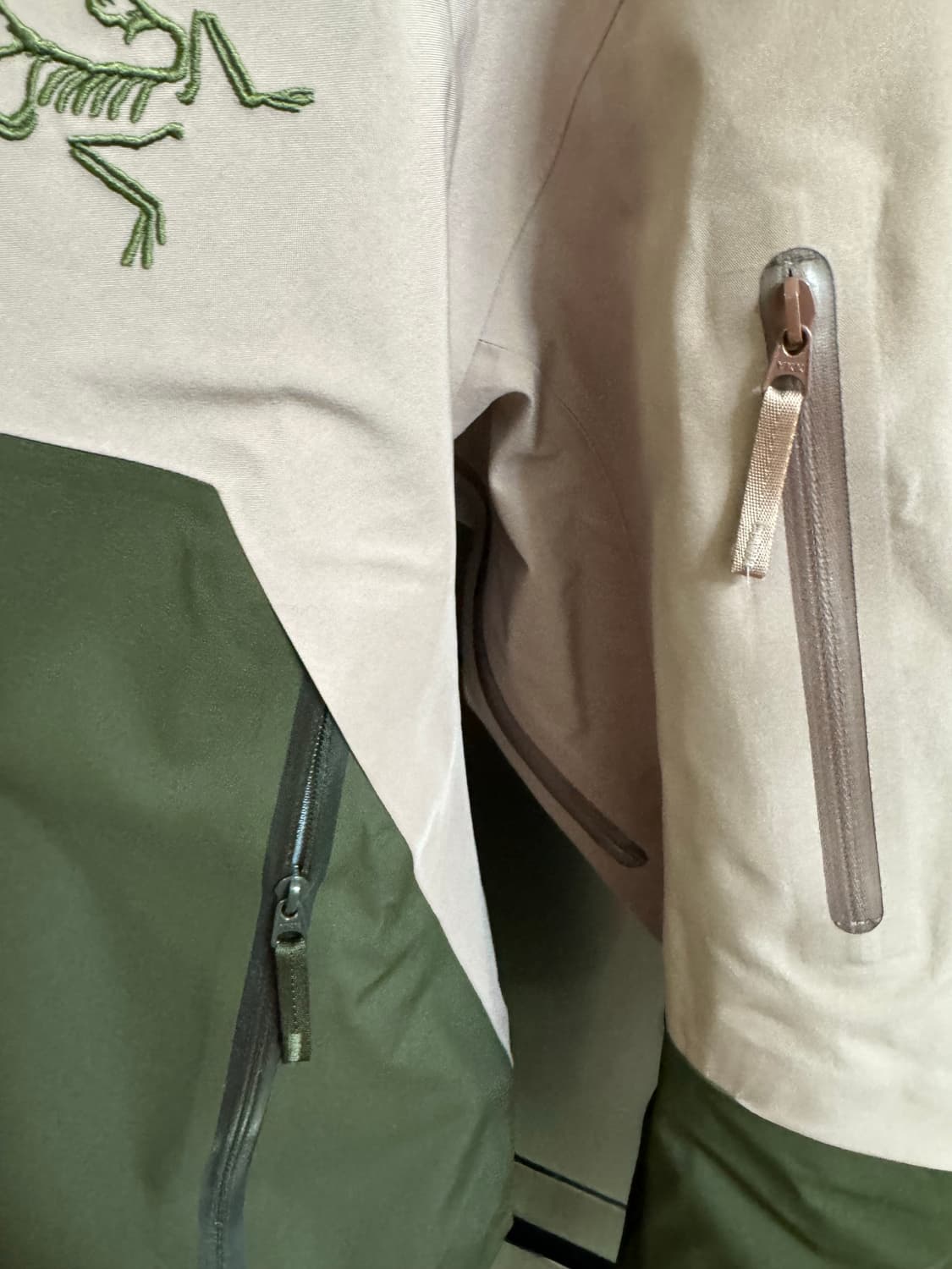 아크테릭스 러쉬 고어텍스 프로 상품이미지5