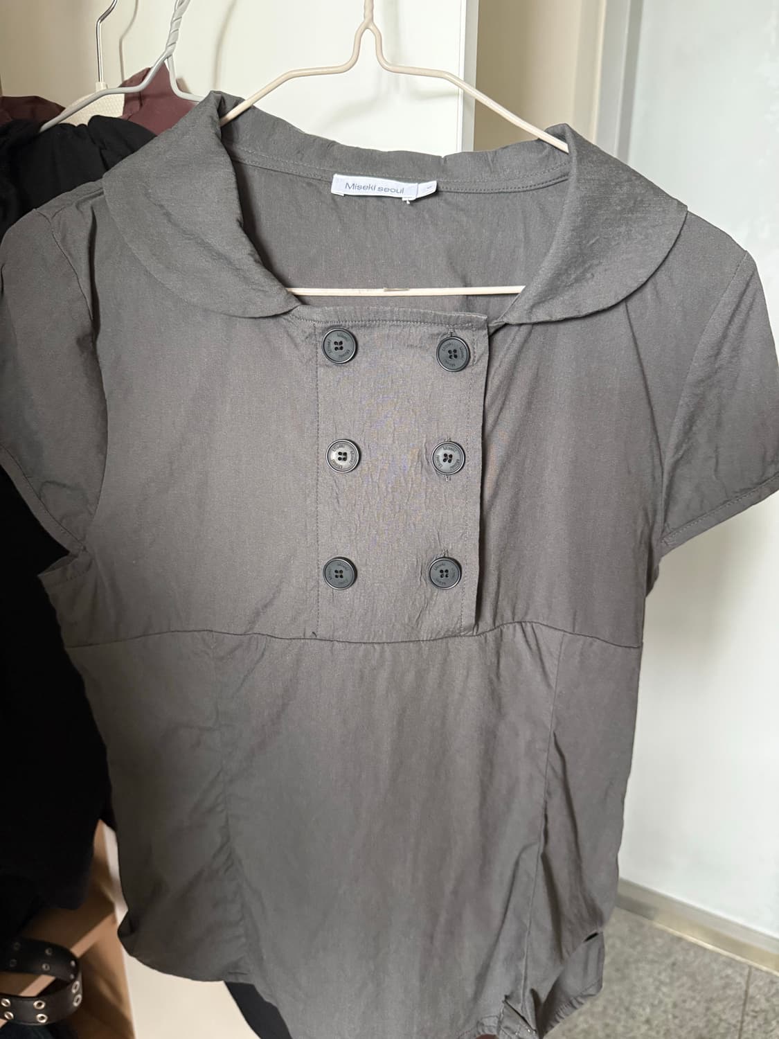 미세키서울 Double button shirts top 차콜 상품이미지1