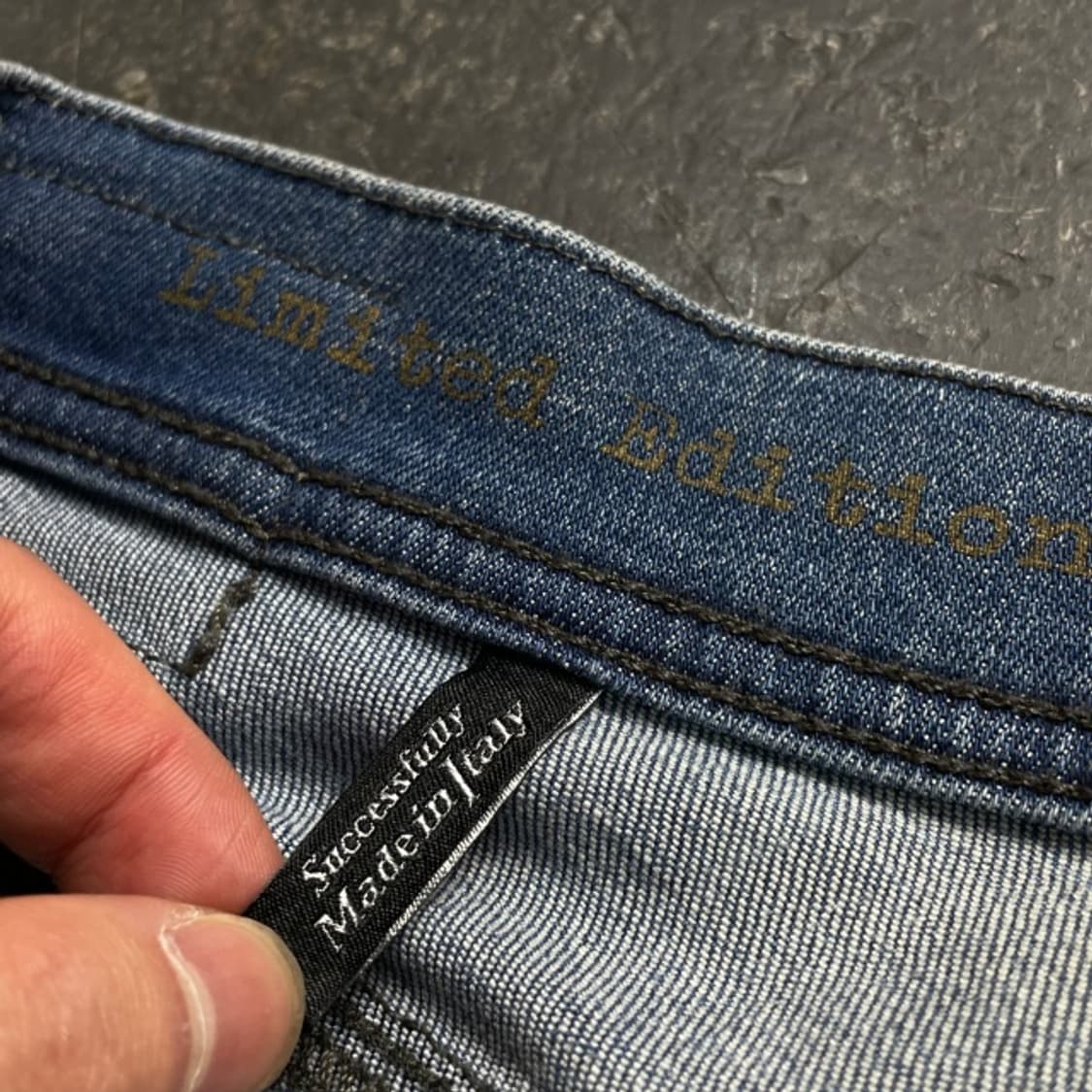 32 디젤 샌드워싱 청바지 상품이미지3