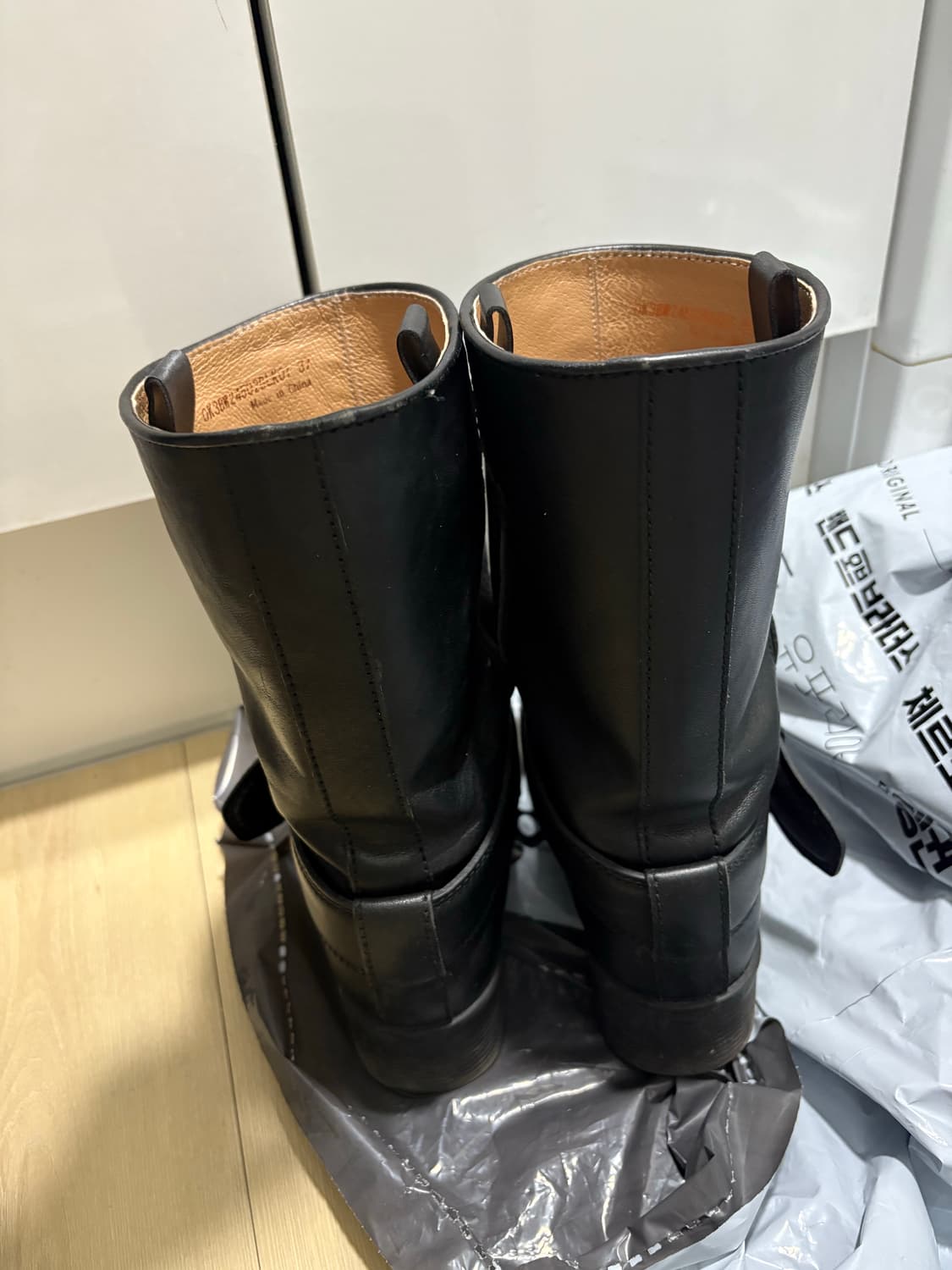 아카이브앱크 버클 부츠 상품이미지5