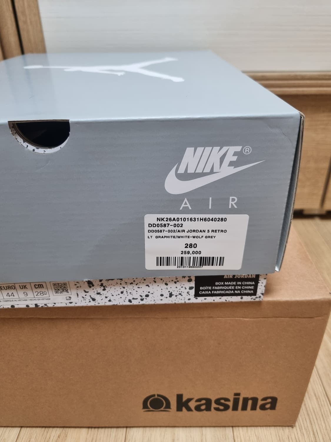 나이키 조던 5 레트로 라이트 그래파이트 앤 울프 그레이 280 상품이미지6
