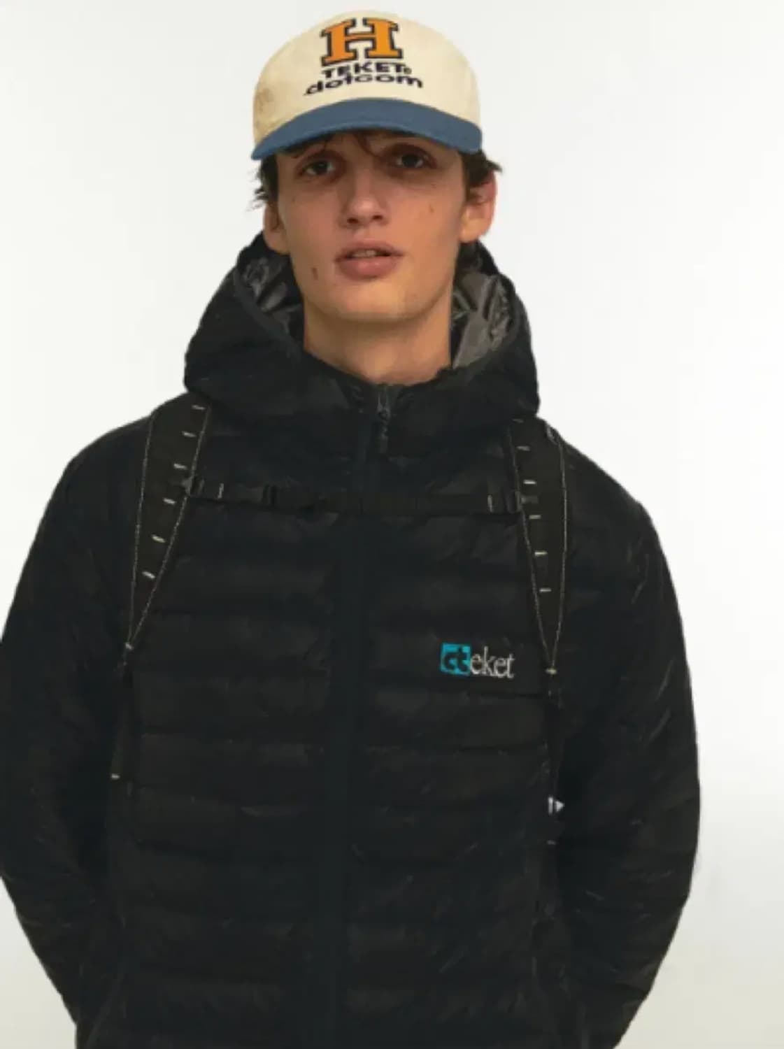 테켓 경량패딩 블랙 L 팝니다 상품이미지1