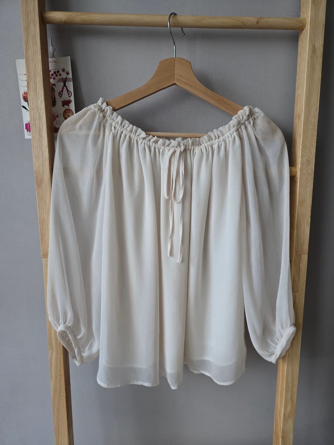 KUMIKYOKU 아이보리 셔링 블라우스 3 상품이미지1