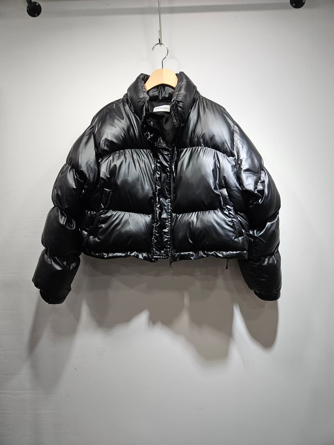 블랙 무광 크롭 숏패딩 Free (모자 없음) 상품이미지1