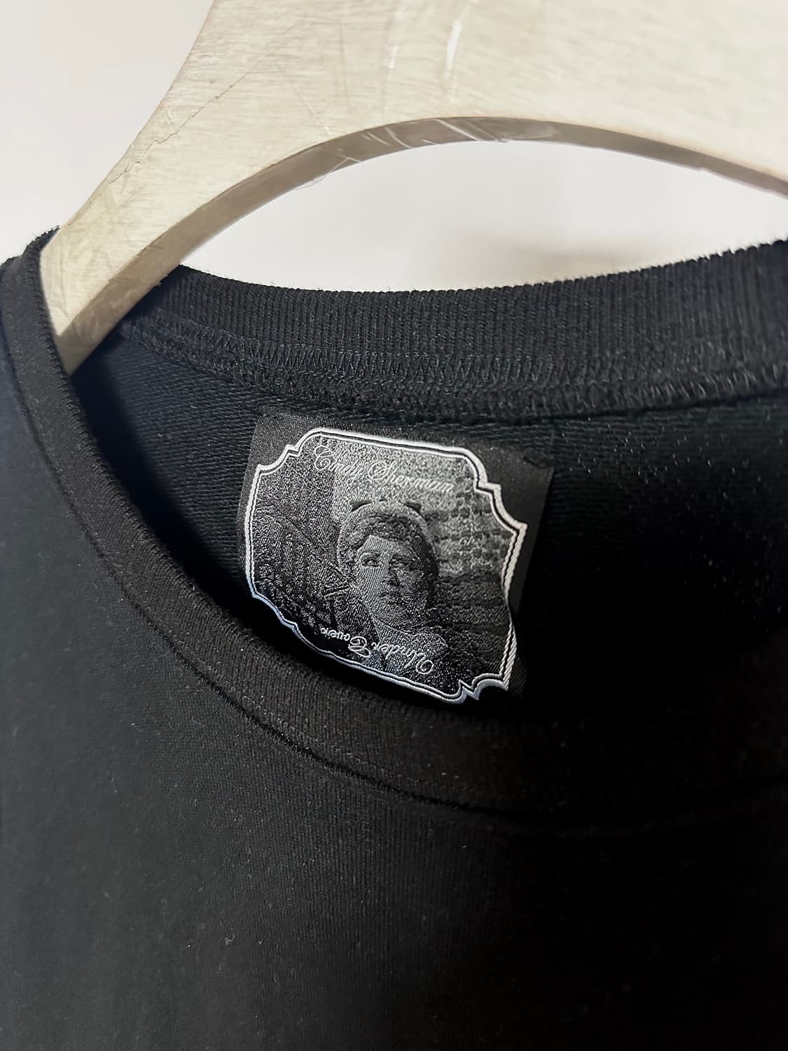 Undercover × Cindy Sherman 20s 시그니처 스웻 상품이미지4