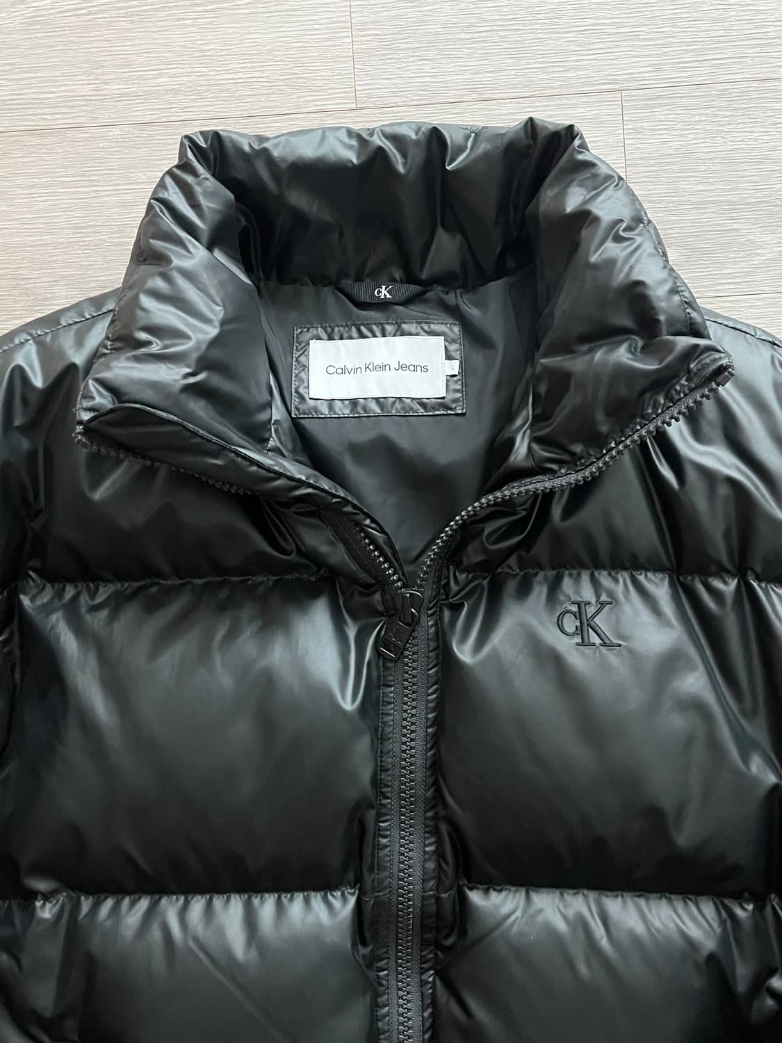 (실착3회) 손흥민 착용, Ck 캘빈클라인 블랙 패딩 상품이미지2