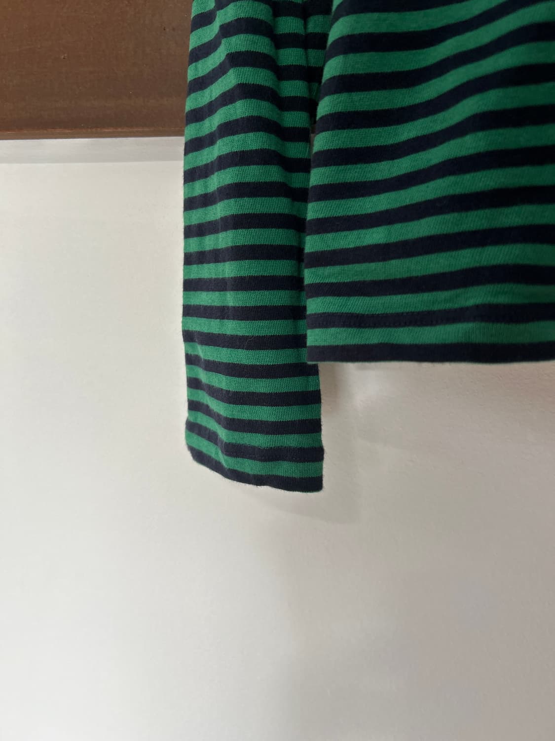 Green striped tshirt  상품이미지4