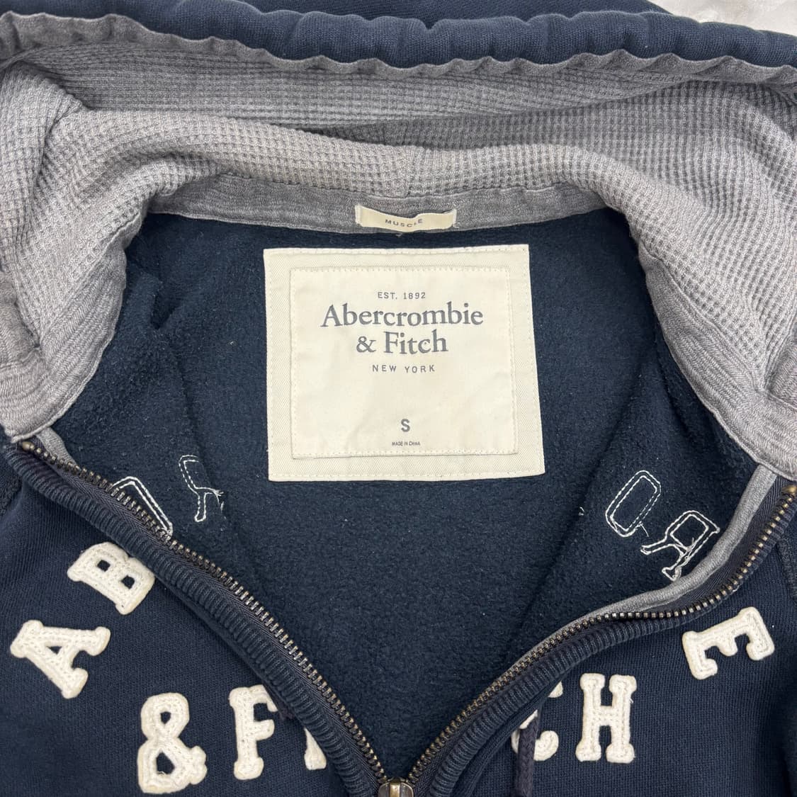 아베크롬비 스펠로고 후드집업 상품이미지5