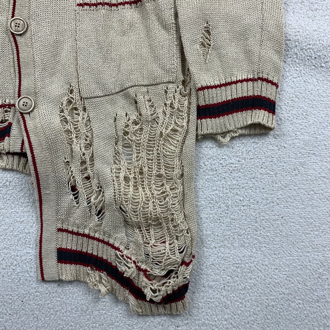 메종 미하라 야스히로 비대칭 크러쉬 니트 가디건 베이지 상품이미지6