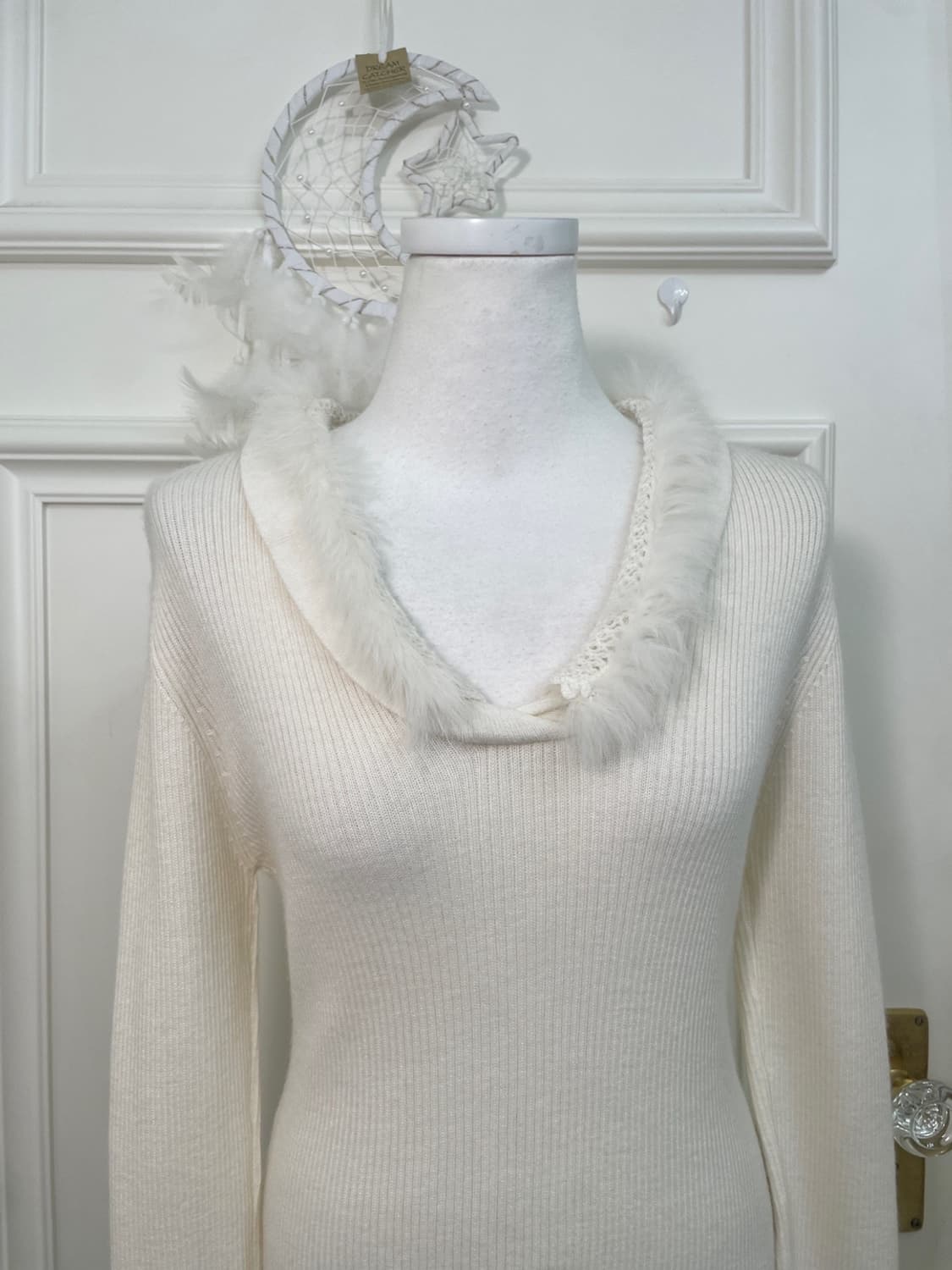 ivory ruffle point fur slim span knit to 상품이미지5