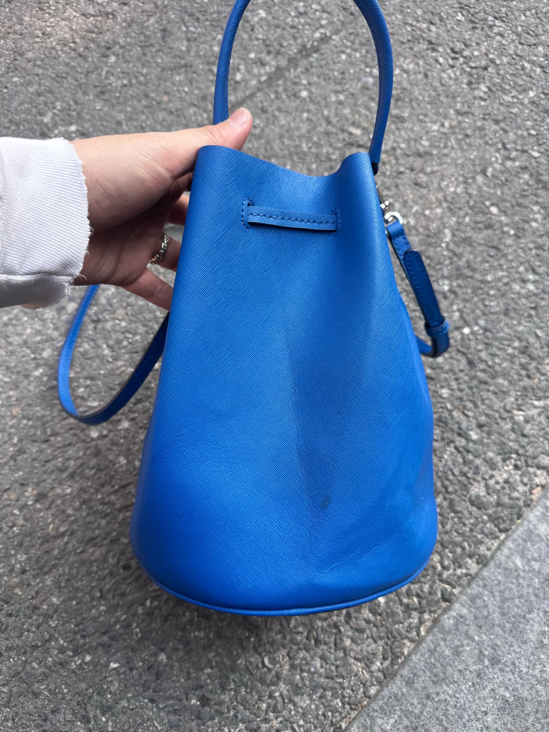 마크제이콥스 레더 버킷백  상품이미지8