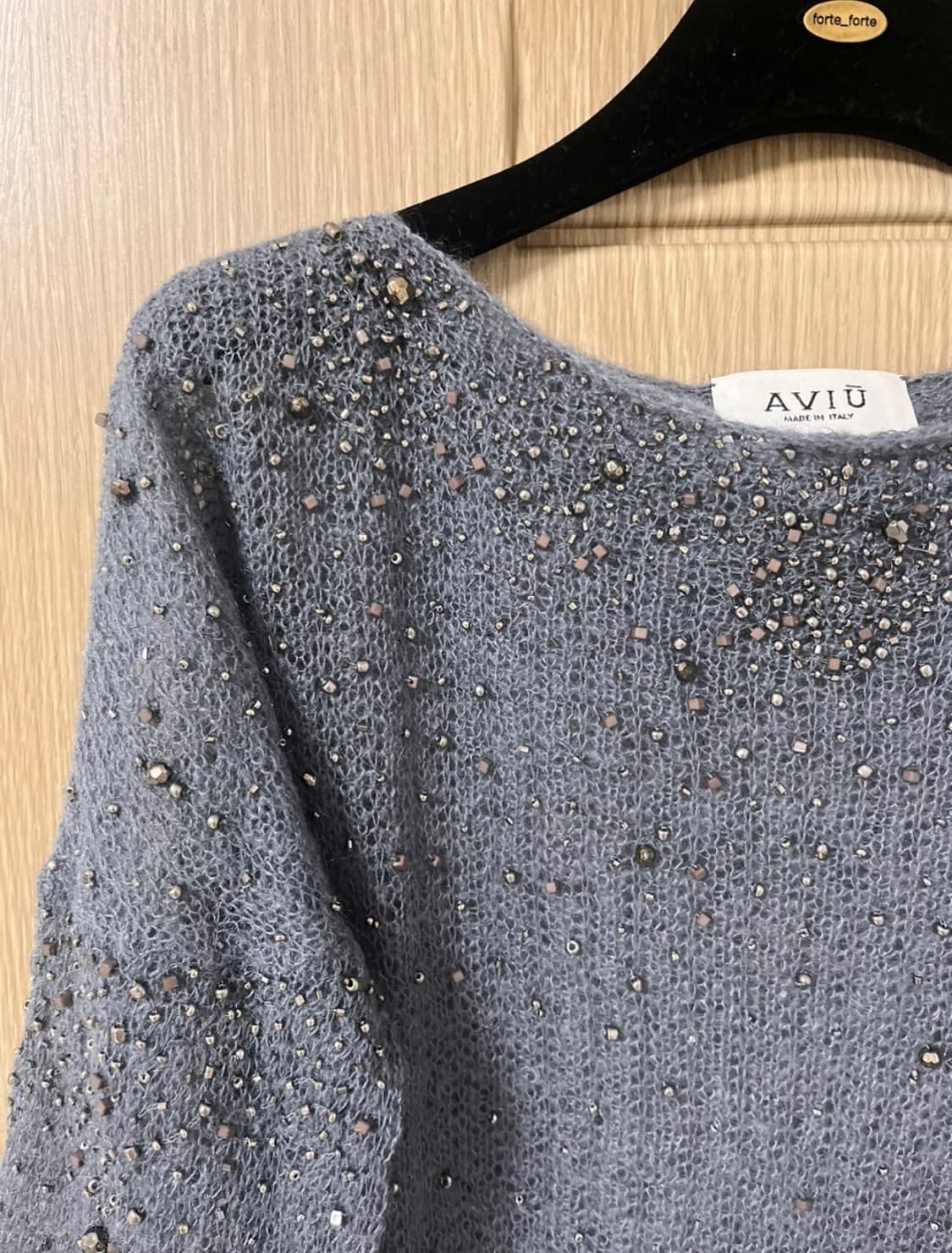 이태리 아뷰 모헤어 니트 비즈 여리 소매 정가120만원 상품이미지2