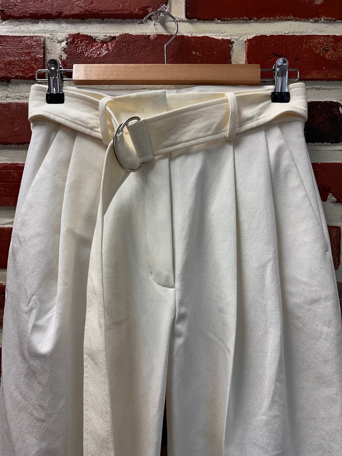 (XS)렉토 20ss 플리츠 트라우저 오프화이트 상품이미지3