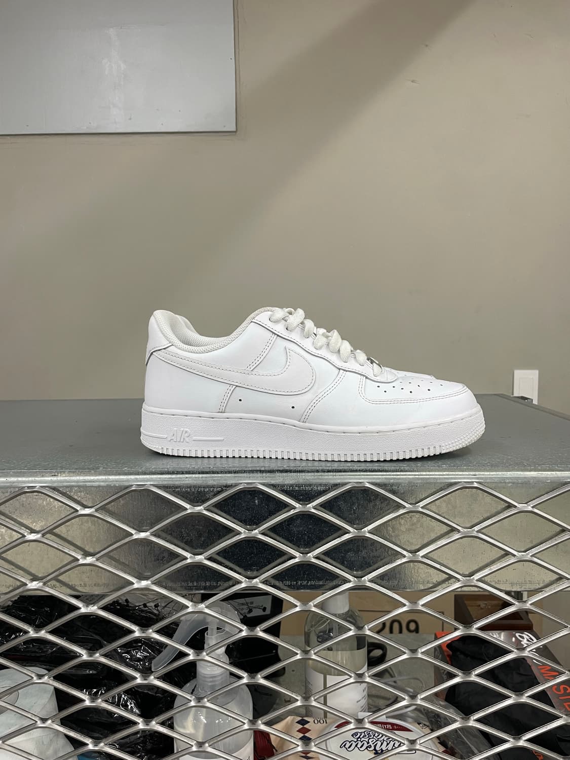 나이키 에어포스 1 화이트 260 상품이미지4