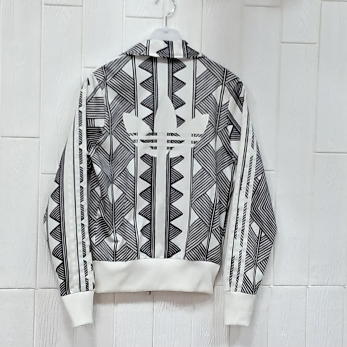 아디다스 패턴 트랙 자켓 화이트 블랙 상품이미지3