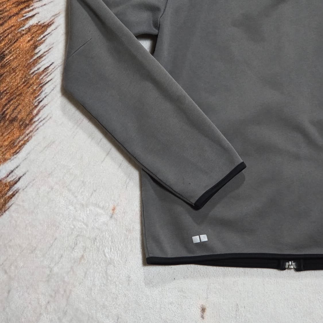 유니클로 챠콜 플리스 후드집업 상품이미지7