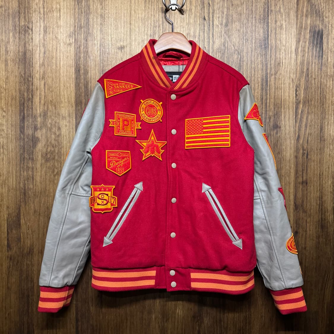 NEW ERA patch detail bomber jacket 상품이미지2