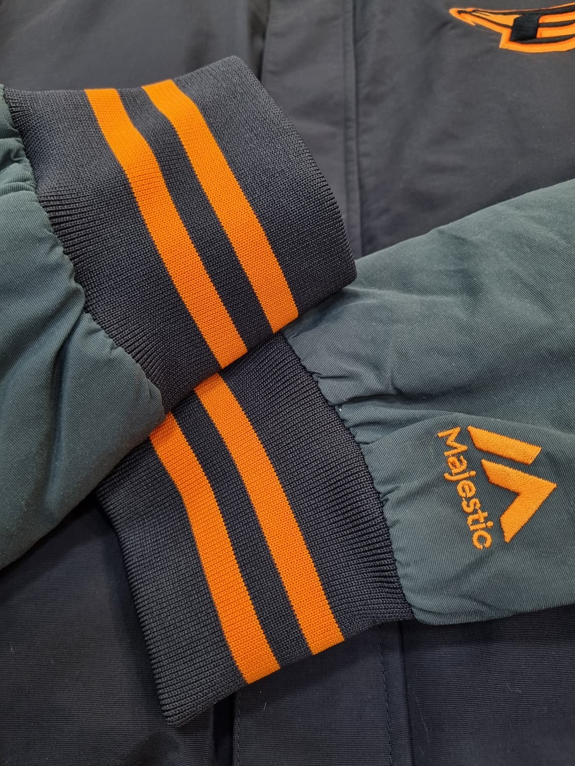 마제스틱 한화이글스 춘추 점퍼 상품이미지4