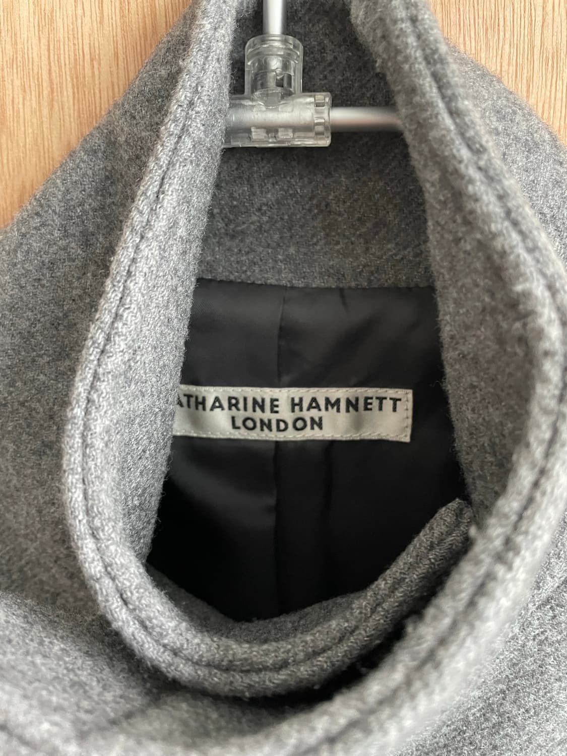캐서린햄넷 사선 버튼 울 자켓 상품이미지4