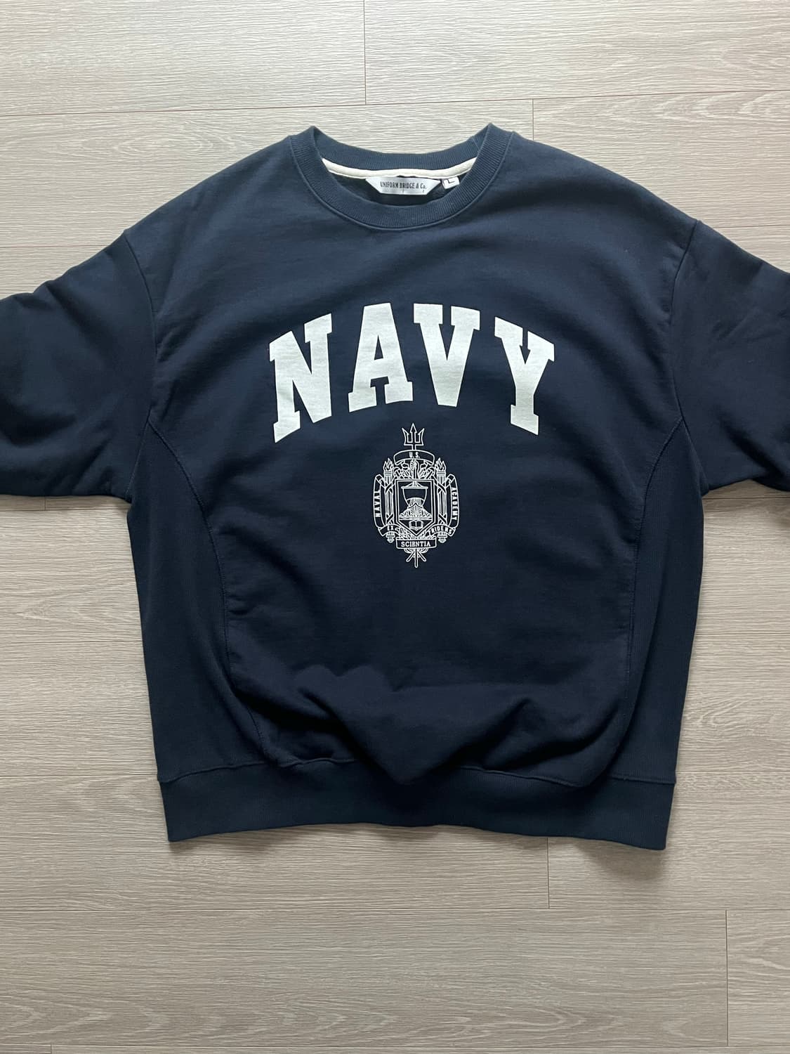 (새상품) 유니폼브릿지 맨투맨 NAVY 스웻셔츠 상품이미지4