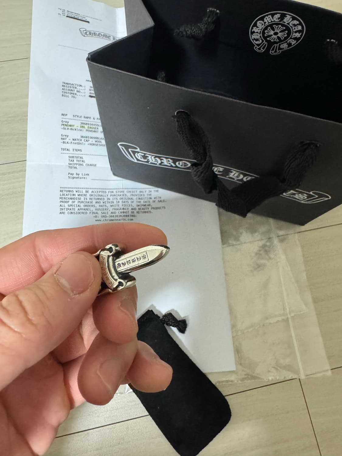 크롬하츠 더블대거 펜던트 판매합니다. 상품이미지7