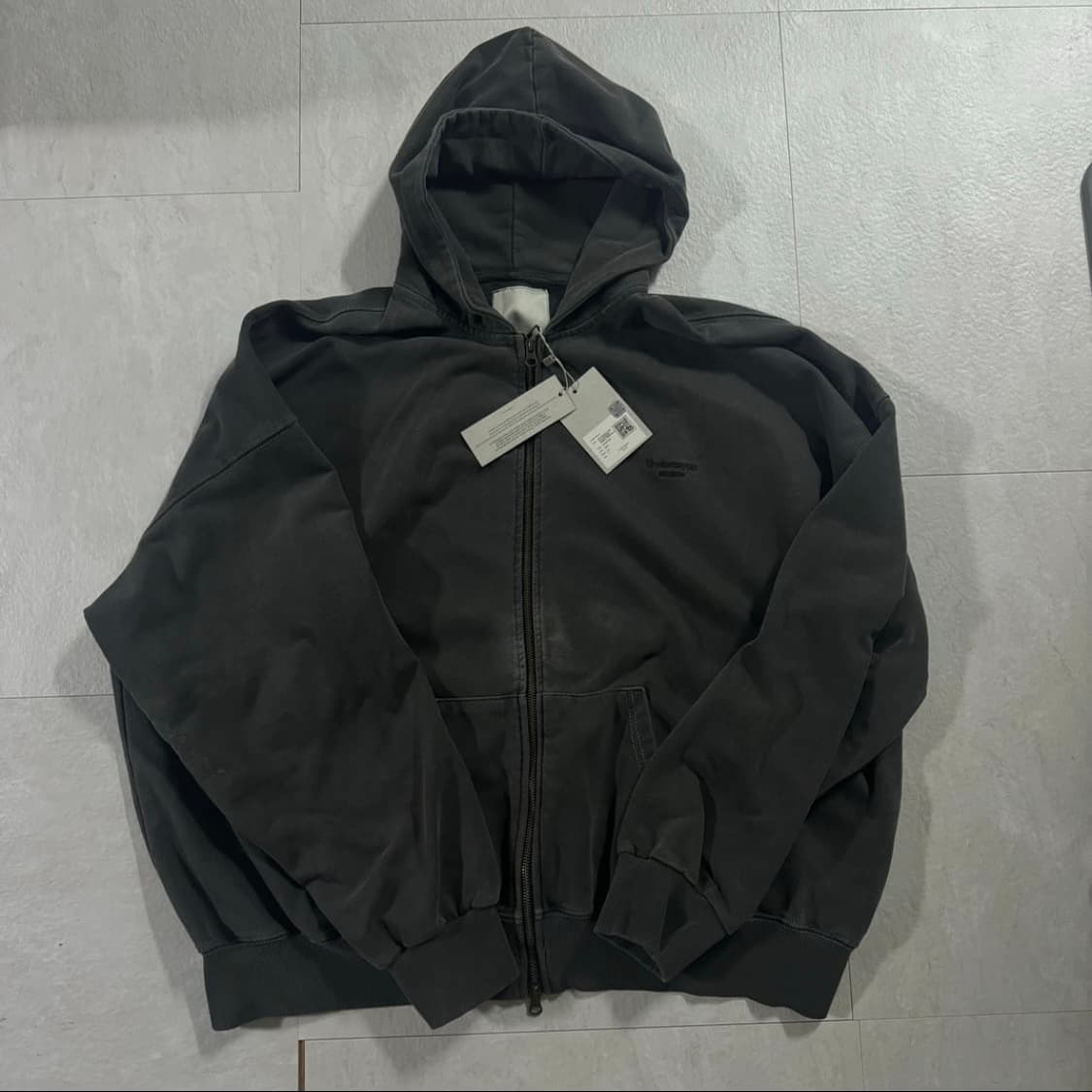 언더마이카 퍼킹 로고 플레이 오바사이즈드 후드집업 상품이미지2