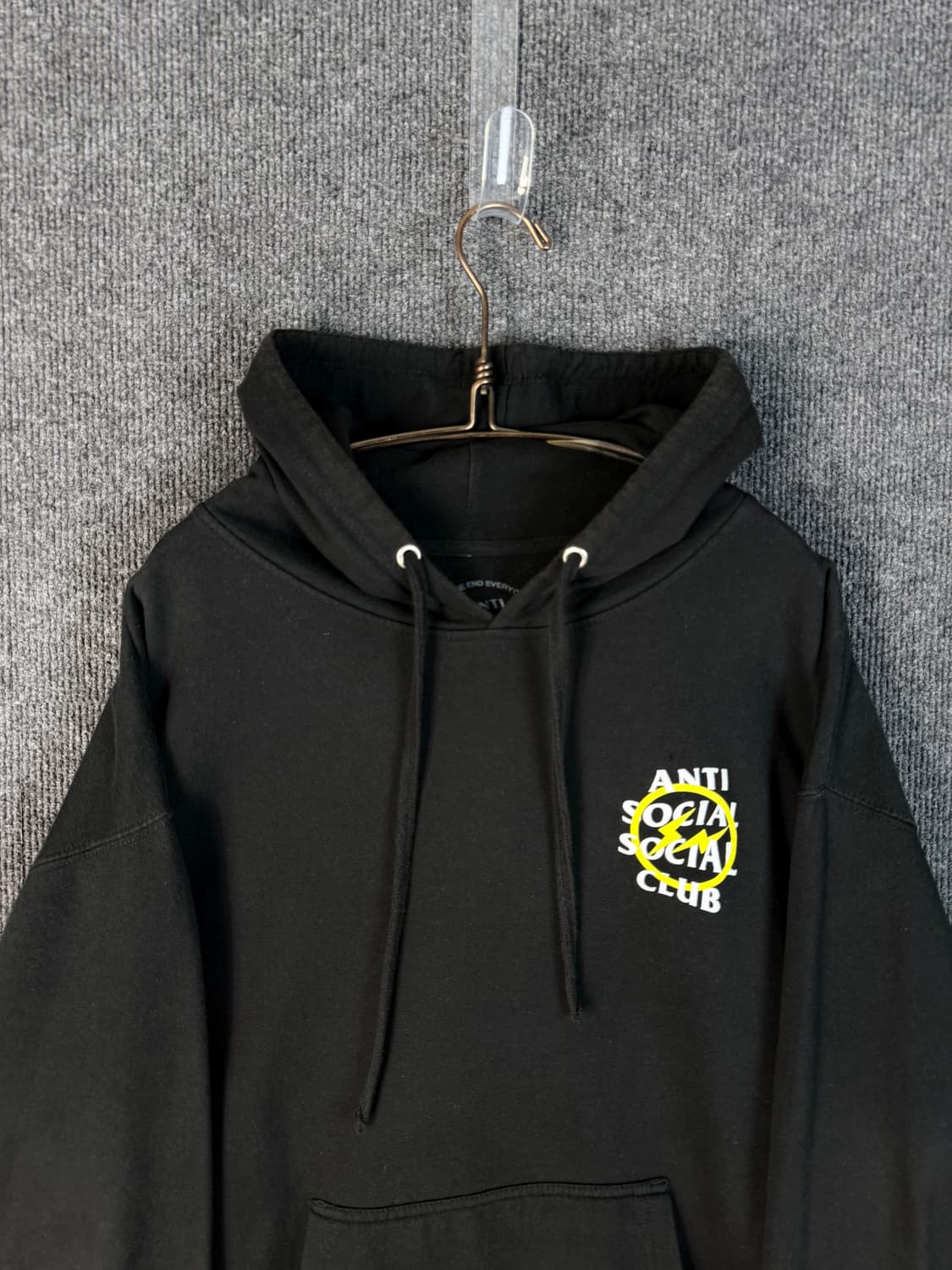 안티소셜클럽 X 프라그먼트 후드티 상품이미지3