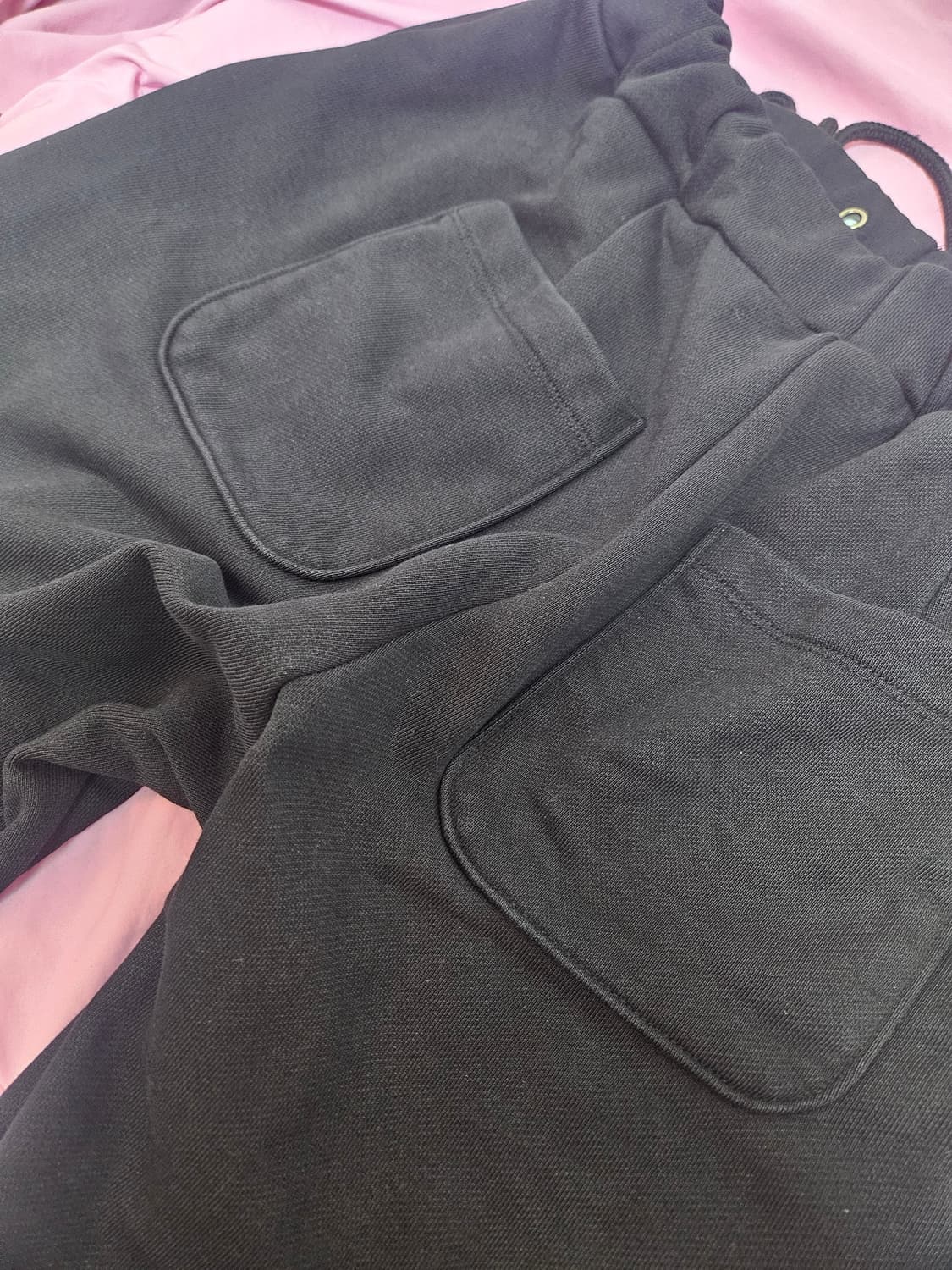 era 스웻팬츠 제니 착용 상품이미지9