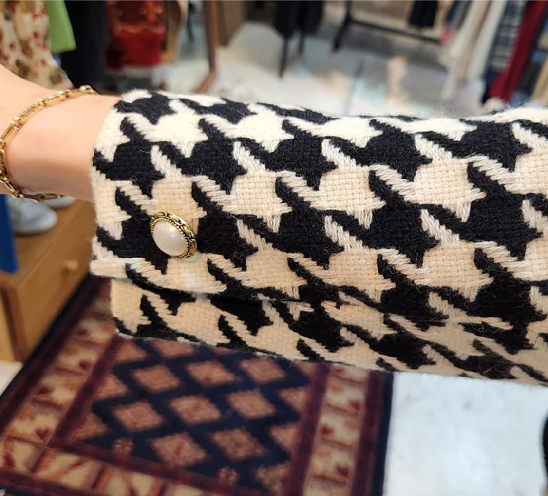 LOBJIE 트위드 체크 진주 버튼 자켓 상품이미지4