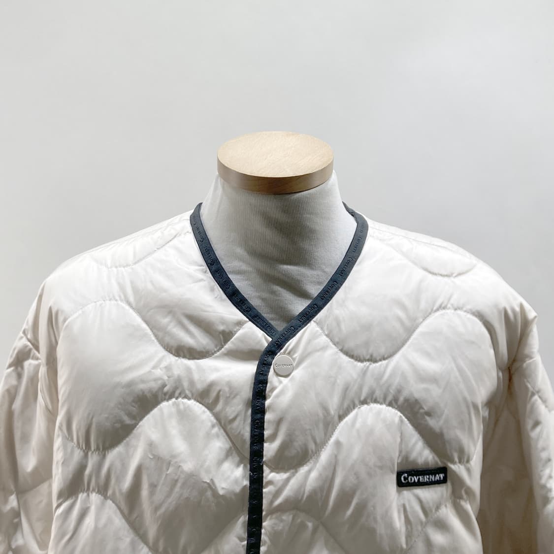 커버낫 22y 리버시블 라이트 다운자켓 공용 L  상품이미지2