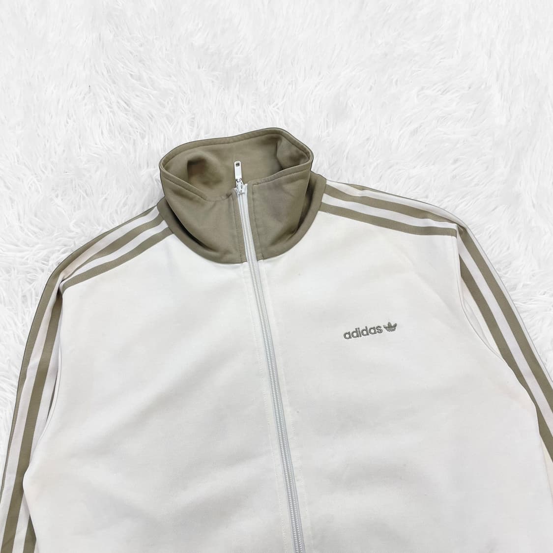 아디다스 베켄바우어 트랙탑 져지 아이보리 카키 말차 상품이미지4